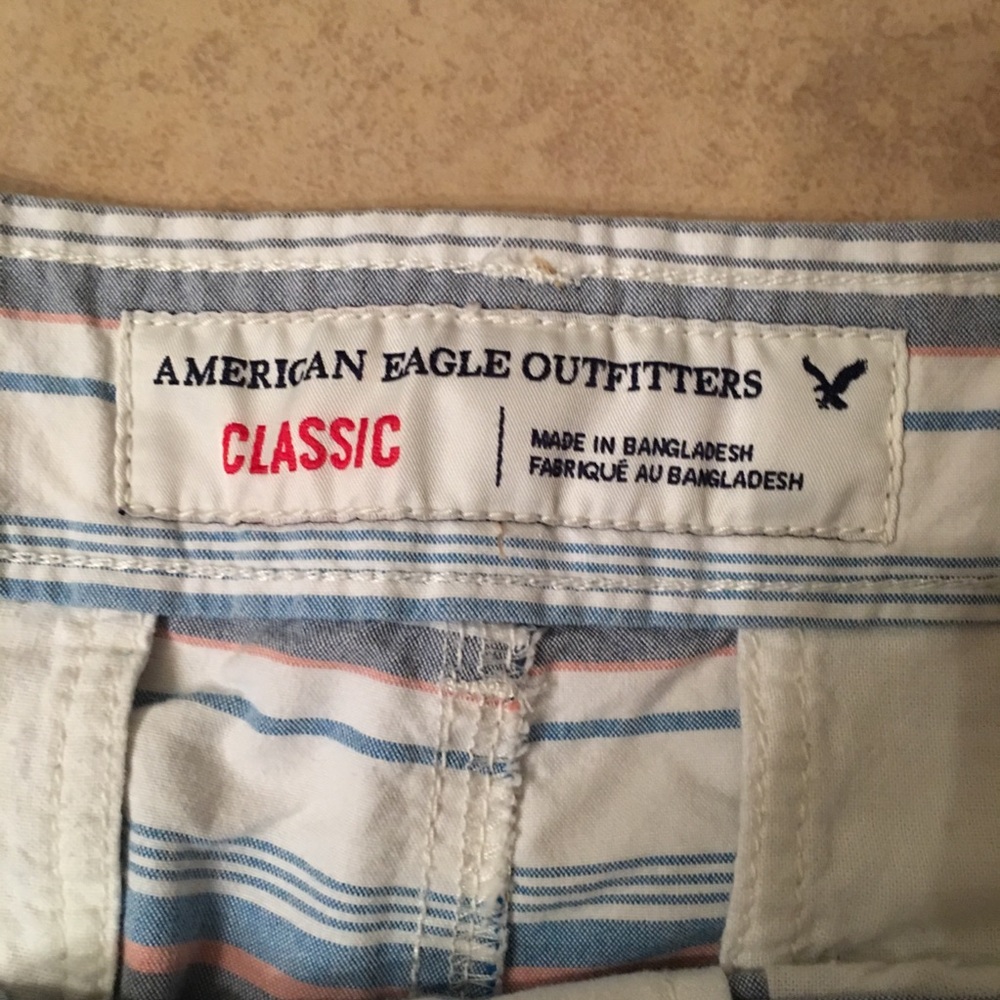 American Eagle Classic Horizontal Stripe Shorts - Picture 4 of 6